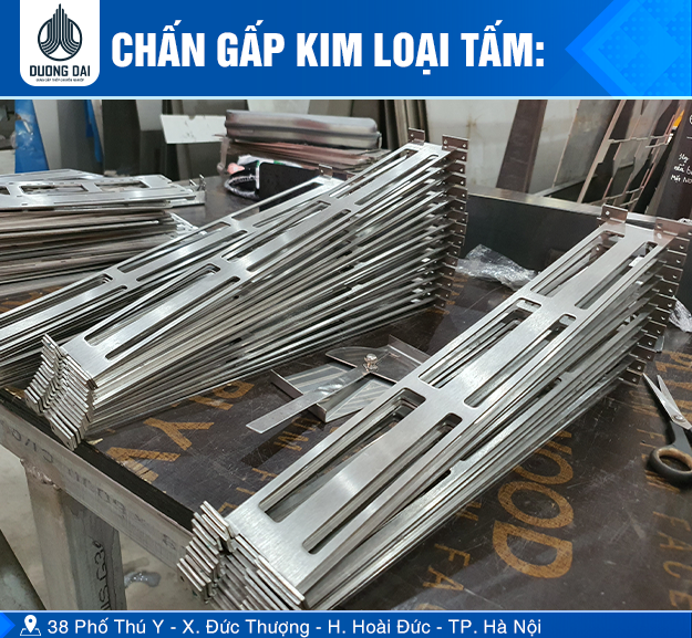 Chấn gấp kim loại tấm CNC